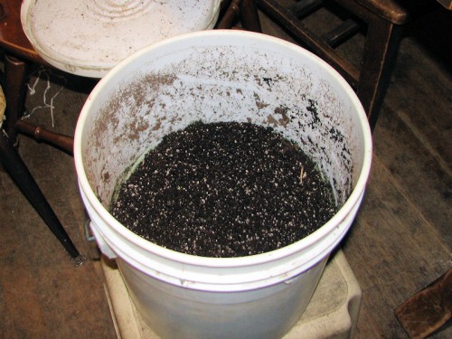 5 gallon bucket of seed starting medium